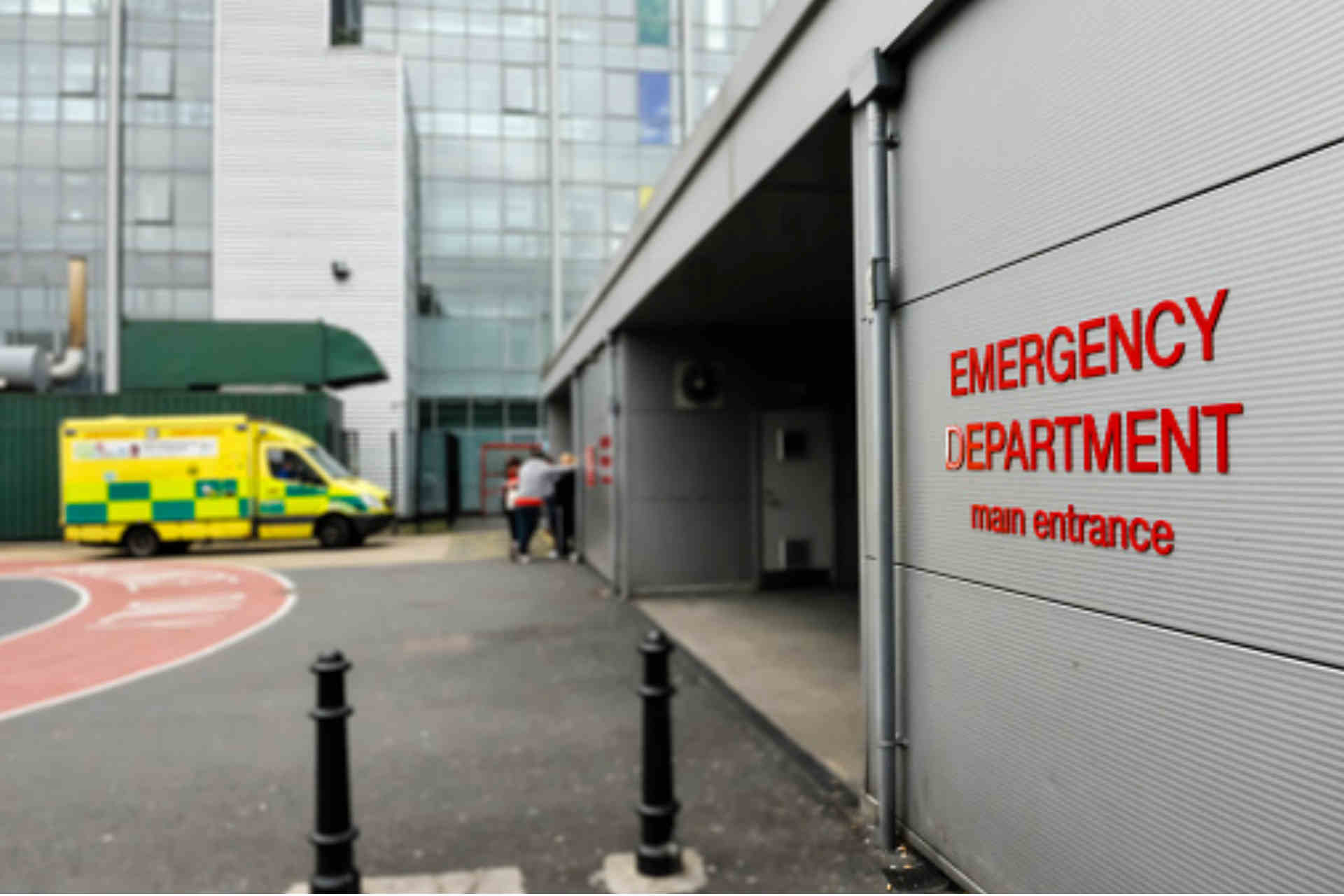 External photo of a hospital emergency department